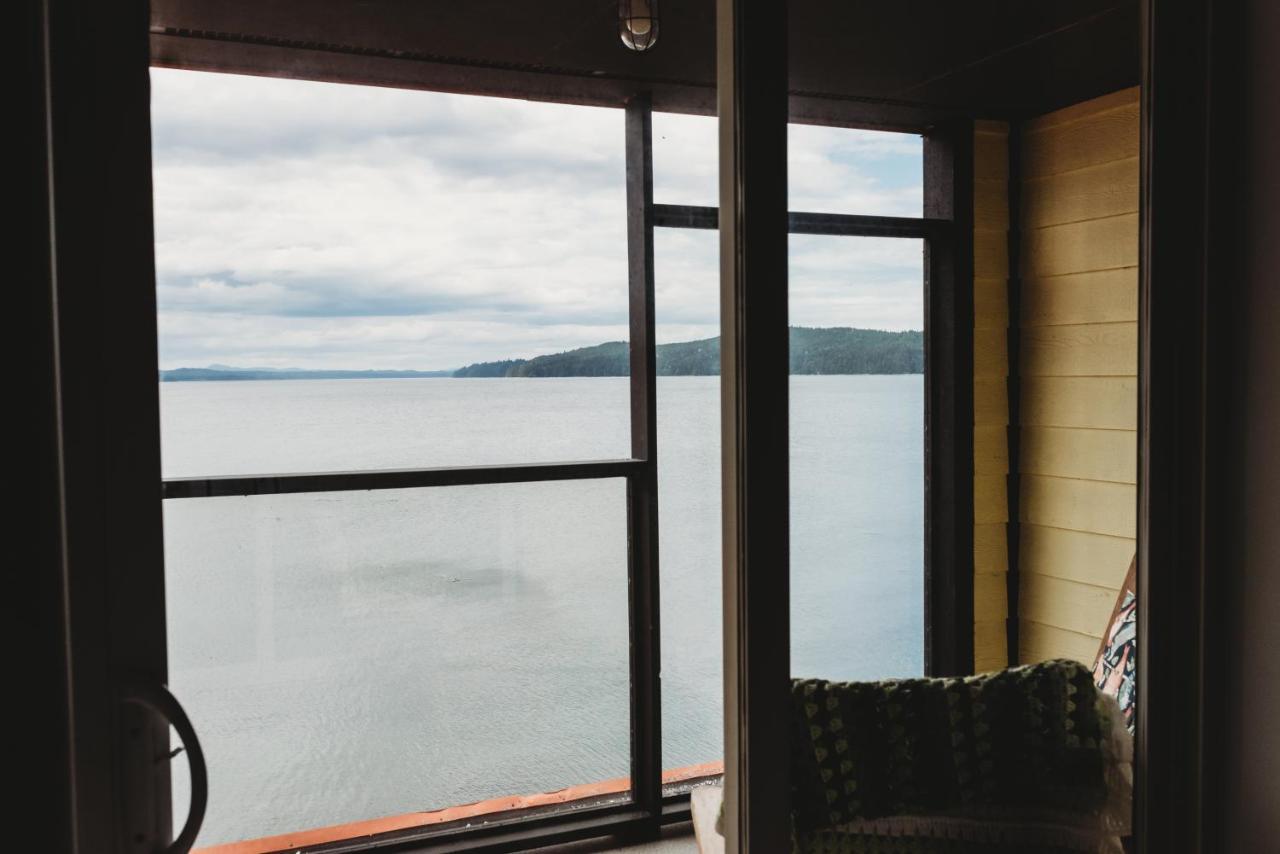 The Oceanfront Hotel Sointula Exterior foto