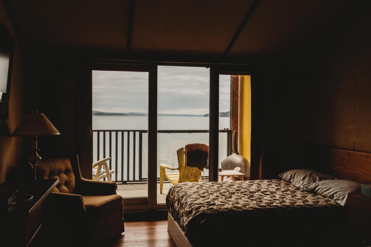 The Oceanfront Hotel Sointula Exterior foto